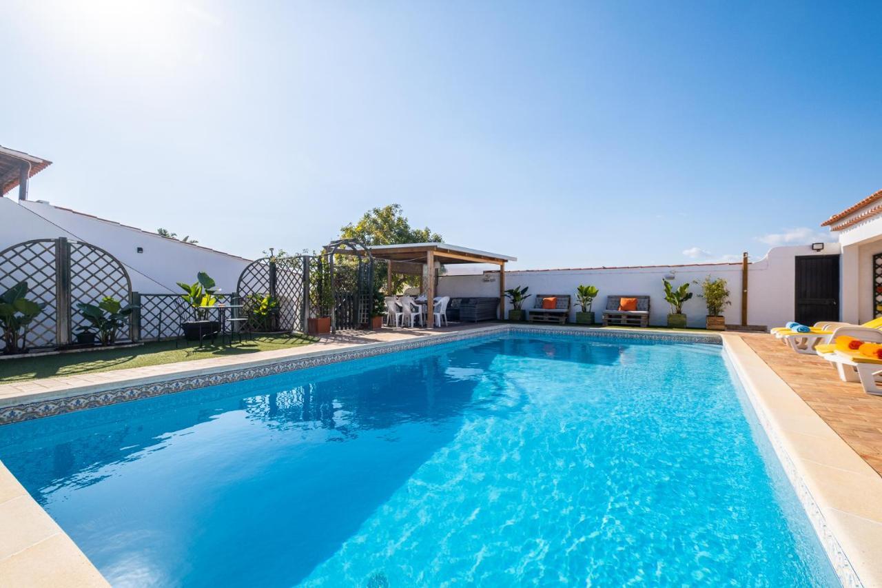 Villa Estrelicia - Pool - Free Wi-Fi - New In Booking Loulé Kültér fotó