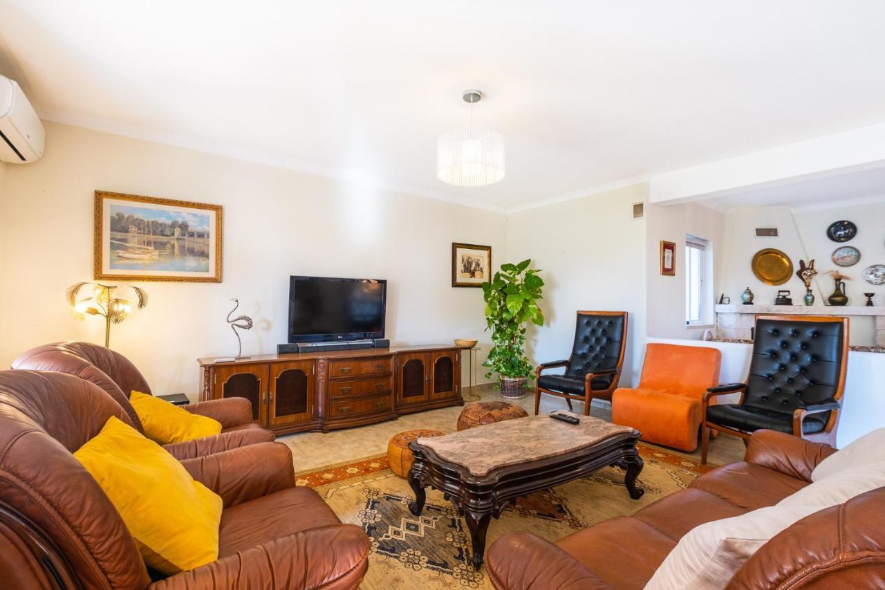 Villa Estrelicia - Pool - Free Wi-Fi - New In Booking Loulé Kültér fotó