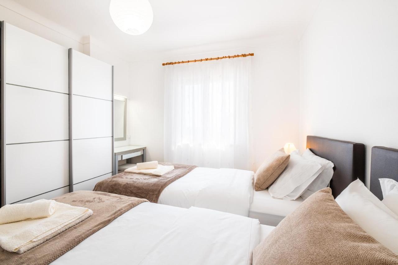 Villa Estrelicia - Pool - Free Wi-Fi - New In Booking Loulé Kültér fotó