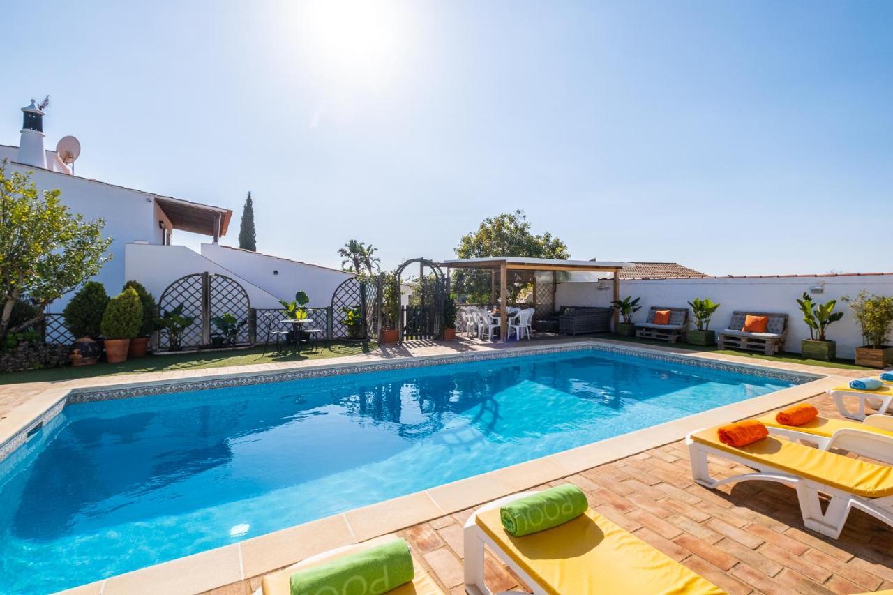 Villa Estrelicia - Pool - Free Wi-Fi - New In Booking Loulé Kültér fotó